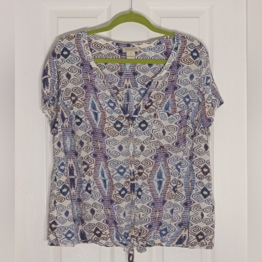 Lucky Brand geometric button front top Plus Size